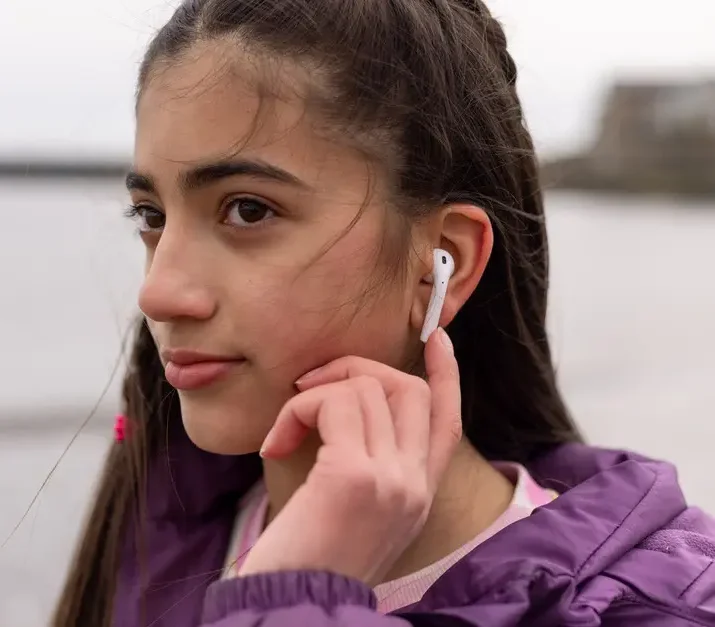 areairpods-bad-for-you-2-1702476982236